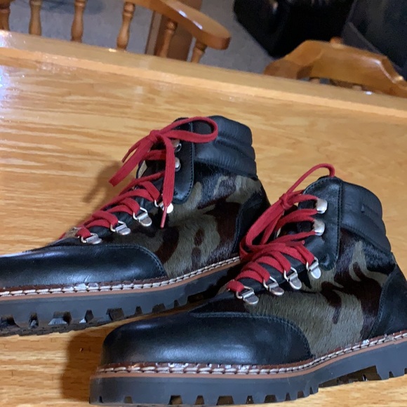 MENS VALBELLA 3 BLACK CAMO POPULAR HIKING STYLE FASHION BOOT SIZE 10 (43) COMFY! - Picture 5 of 16